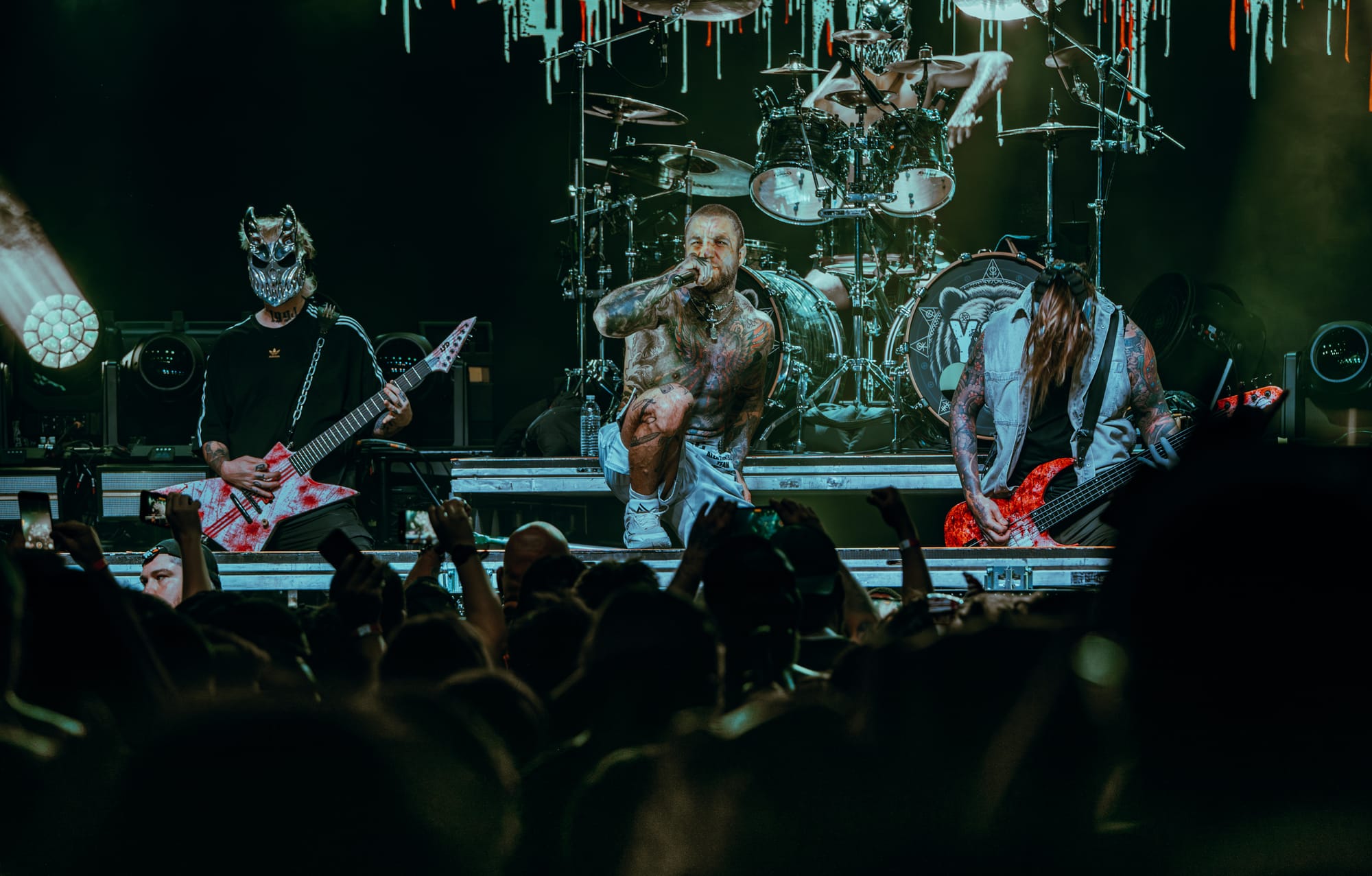 Audience at a Slaughter to Prevail concert